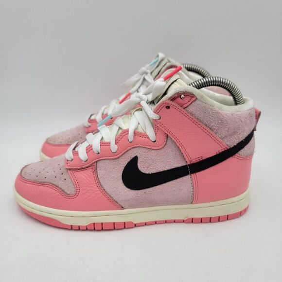 Nike Dunk High Hoops Pack Pink DX3359-600 Womens Shoe size 7 Sneakers - Picture 1 of 13